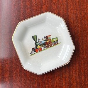 Vintage Sandland Hanley Staffordshire mini locomotive dish